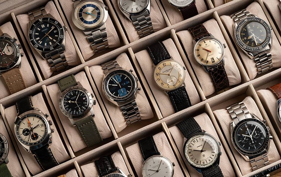 An online e-commerce marketplace has published research findings showing growing interest in vintage and luxury watches, while concerns about counterfeits and non-original components continue to shape second-hand purchasing decisions. | Source: Shutterstock